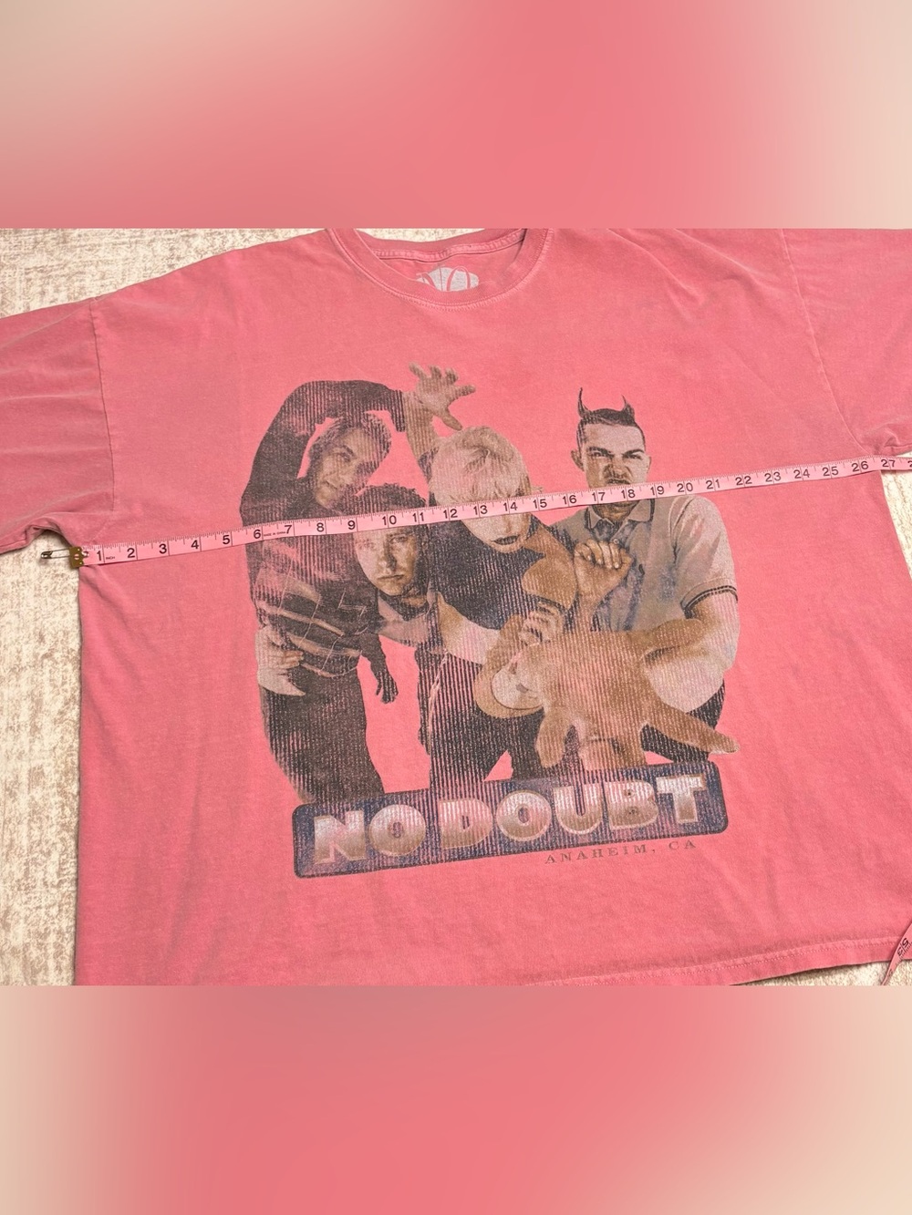 No Doubt Pink Graphic Tee - Picture 3 of 6